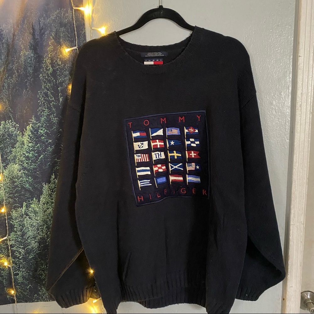 Tommy Hilfiger sweater